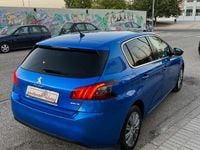 Usado Peugeot 308 Allure 130 CV (95 kW) 2021 Azul Utilitario