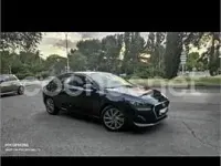 Usado Hyundai i30 120 CV (88 kW) 2018 Negro Berlina