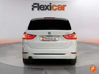 Usado BMW 218 150 CV (110 kW) 2018 Blanco Familiar