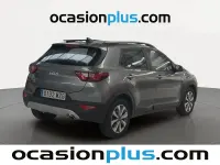 Usado Kia Stonic 101 CV (74 kW) 2025 Gris SUV