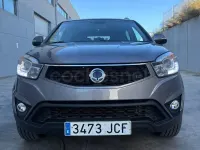 Usado SsangYong Korando 149 CV (109 kW) 2015 Gris / plata SUV