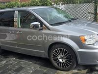 Usado Lancia Voyager Platinum 177 CV (130 kW) 2014 Gris / plata Monovolumen