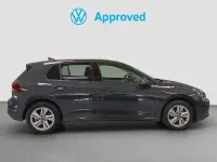 Usado VW Golf VIII Life 130 CV (95 kW) 2022 Gris