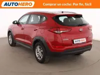 Usado Hyundai Tucson 132 CV (97 kW) 2016 Rojo SUV