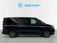 Usado VW Multivan Style 150 CV (110 kW) 2023 Negro Monovolumen