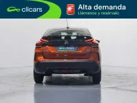 Usado Citroën C4 Feel 110 CV (80 kW) 2022 Naranja Utilitario