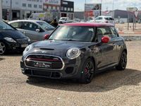 Usado Mini John Cooper Works 231 CV (169 kW) 2017 Gris / plata Utilitario