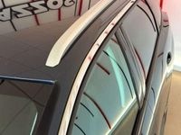 Usado Peugeot 5008 Allure 131 CV (96 kW) 2018 Azul SUV