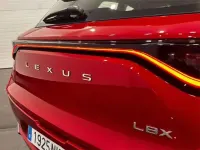 Usado Lexus LBX 136 CV (100 kW) 2026 Rojo SUV