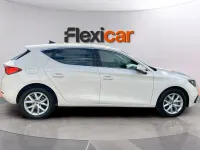 Usado Seat Leon Style 116 CV (85 kW) 2025 Blanco Berlina