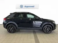 Usado VW T-Roc 116 CV (85 kW) 2025 Negro SUV