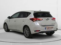 Usado Toyota Auris Hybrid Advance 136 CV (100 kW) 2016
