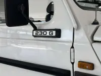 Usado Mercedes 230 90 CV (66 kW) 1980 Blanco Descapotable