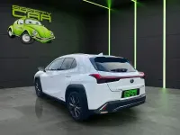 Usado Lexus UX Sport Line 184 CV (135 kW) 2020 Blanco SUV
