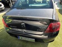 Usado Peugeot 407 117 CV (86 kW) 2004 Negro Berlina