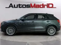 Usado Audi Q2 S-Line 150 CV (110 kW) 2024 Gris / plata SUV