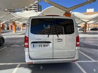 Usado Mercedes Vito 136 CV (100 kW) 2024 Gris / plata Van