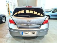 Usado Opel Astra Essentia 90 CV (66 kW) 2005 Azul Berlina