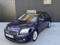 Usado Toyota Avensis Executive 150 CV (110 kW) 2007 Azul Berlina