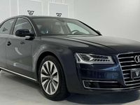 Usado Audi A8 245 CV (180 kW) 2015 Azul Berlina