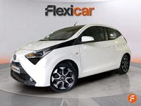 Usado Toyota Aygo X-play 72 CV (52 kW) 2021 Blanco Utilitario