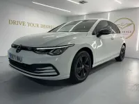 Usado VW Golf VIII Sportline 131 CV (96 kW) 2020 Blanco Berlina