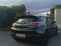 Usado Opel Astra GTC 195 CV (143 kW) 2015 Negro Berlina