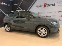 Usado Seat Arona FR 115 CV (84 kW) 2025 Gris / plata SUV
