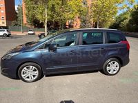 Usado Peugeot 5008 Allure 120 CV (88 kW) 2015 Azul Monovolumen