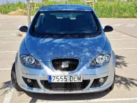 Usado Seat Altea 102 CV (75 kW) 2005 Gris / plata Monovolumen