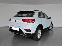 Usado VW T-Roc 110 CV (80 kW) 2022 Plata claro metalizado SUV