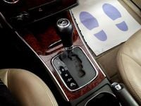 Usado Mercedes B200 136 CV (100 kW) 2009 Gris / plata Monovolumen