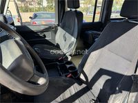 Usado Land Rover Defender SE 122 CV (89 kW) 2007 Blanco Familiar