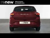 Usado Dacia Sandero Expression 100 CV (73 kW) 2023 Rojo Berlina
