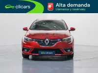 Usado Renault Mégane GrandTour Zen 130 CV (95 kW) 2018 Rojo Familiar