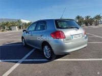 Usado Toyota Auris 90 CV (66 kW) 2009 Gris / plata Utilitario