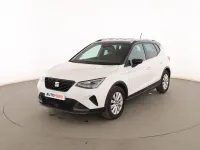 Usado Seat Arona FR 110 CV (80 kW) 2022 Blanco SUV