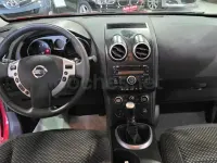Usado Nissan Qashqai Acenta 140 CV (102 kW) 2008 Granate SUV