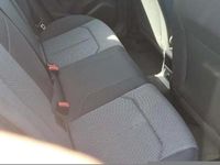 Usado Audi Q2 S-Line 116 CV (85 kW) 2025 Gris/plata SUV