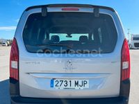 Usado Peugeot Rifter GT 130 CV (95 kW) 2023 Gris / plata Monovolumen