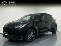 Usado Toyota Yaris Hybrid Sport 116 CV (85 kW) 2024 Negro Berlina
