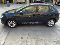 Usado Seat Ibiza Reference 85 CV (62 kW) 2015 Negro Berlina
