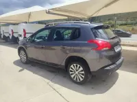 Usado Peugeot 2008 Active 92 CV (67 kW) 2014 Marrón SUV