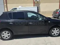Usado Dacia Sandero Ambiance 75 CV (55 kW) 2013 Negro Berlina