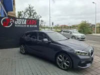 Usado BMW 118 136 CV (100 kW) 2020 Gris / plata Utilitario