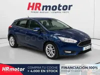 Usado Ford Focus Trend 125 CV (91 kW) 2015 Azul Berlina