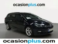 Usado Opel Astra Dynamic 125 CV (91 kW) 2019 Azul Familiar
