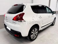 Usado Peugeot 3008 Style 120 CV (88 kW) 2014 Blanco Familiar