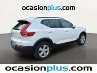 Käytetty Volvo XC40 150 HP (110 kW) 2020 Valkoinen Katumaasturi