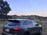 Usado Porsche Cayenne 240 CV (176 kW) 2012 Gris / plata SUV